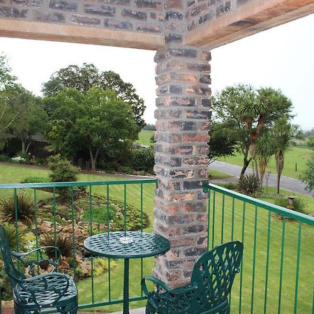 Waterfront Guest House Carolina Bagian luar foto